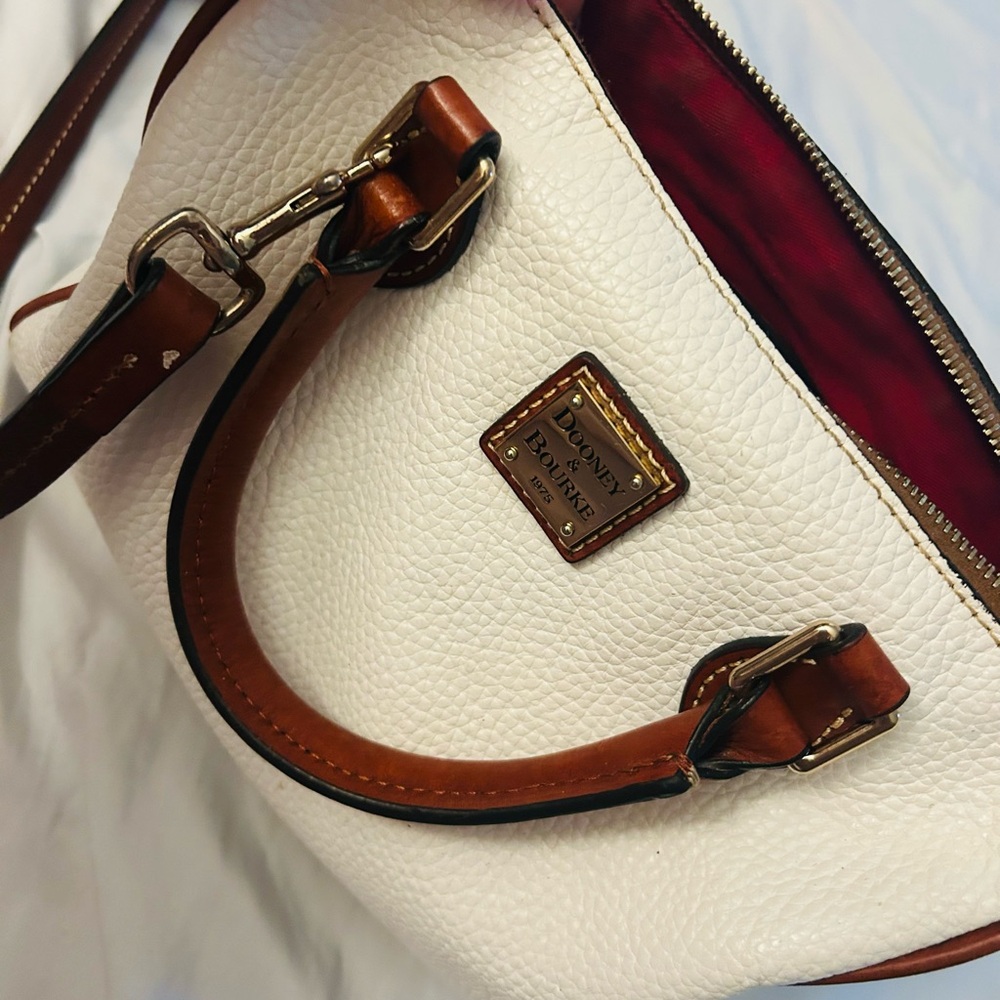 Dooney & Bourke White and Brown Shoulder Bag